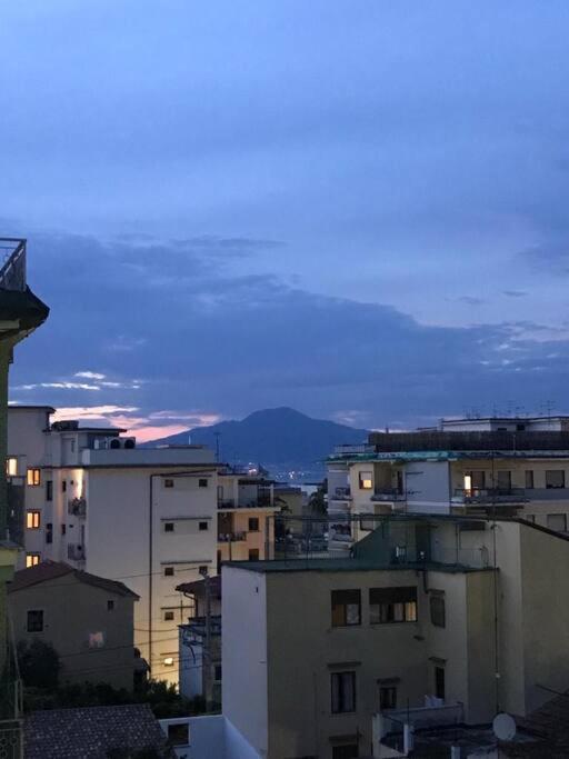 The House Of Peppe&Luisa Apartment ซอร์เรนโต ภายนอก รูปภาพ