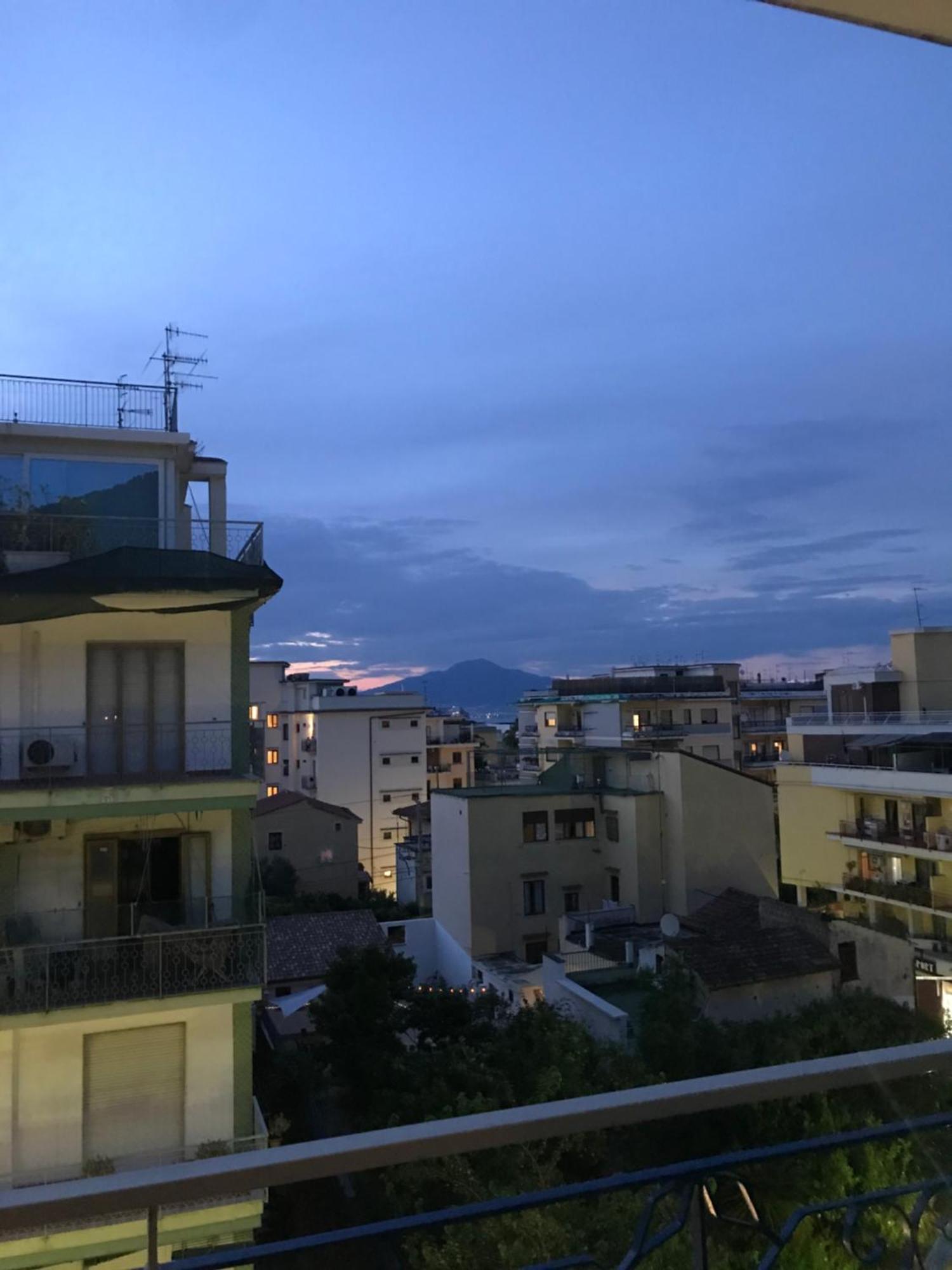 The House Of Peppe&Luisa Apartment ซอร์เรนโต ภายนอก รูปภาพ