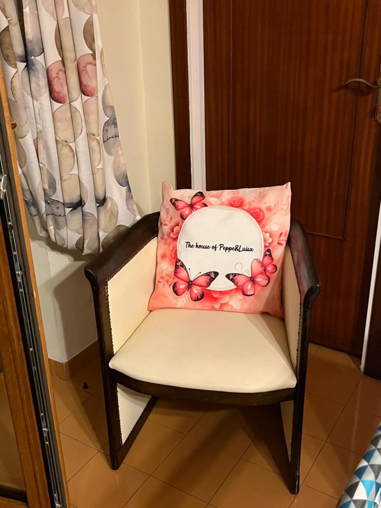 The House Of Peppe&Luisa Apartment ซอร์เรนโต ภายนอก รูปภาพ